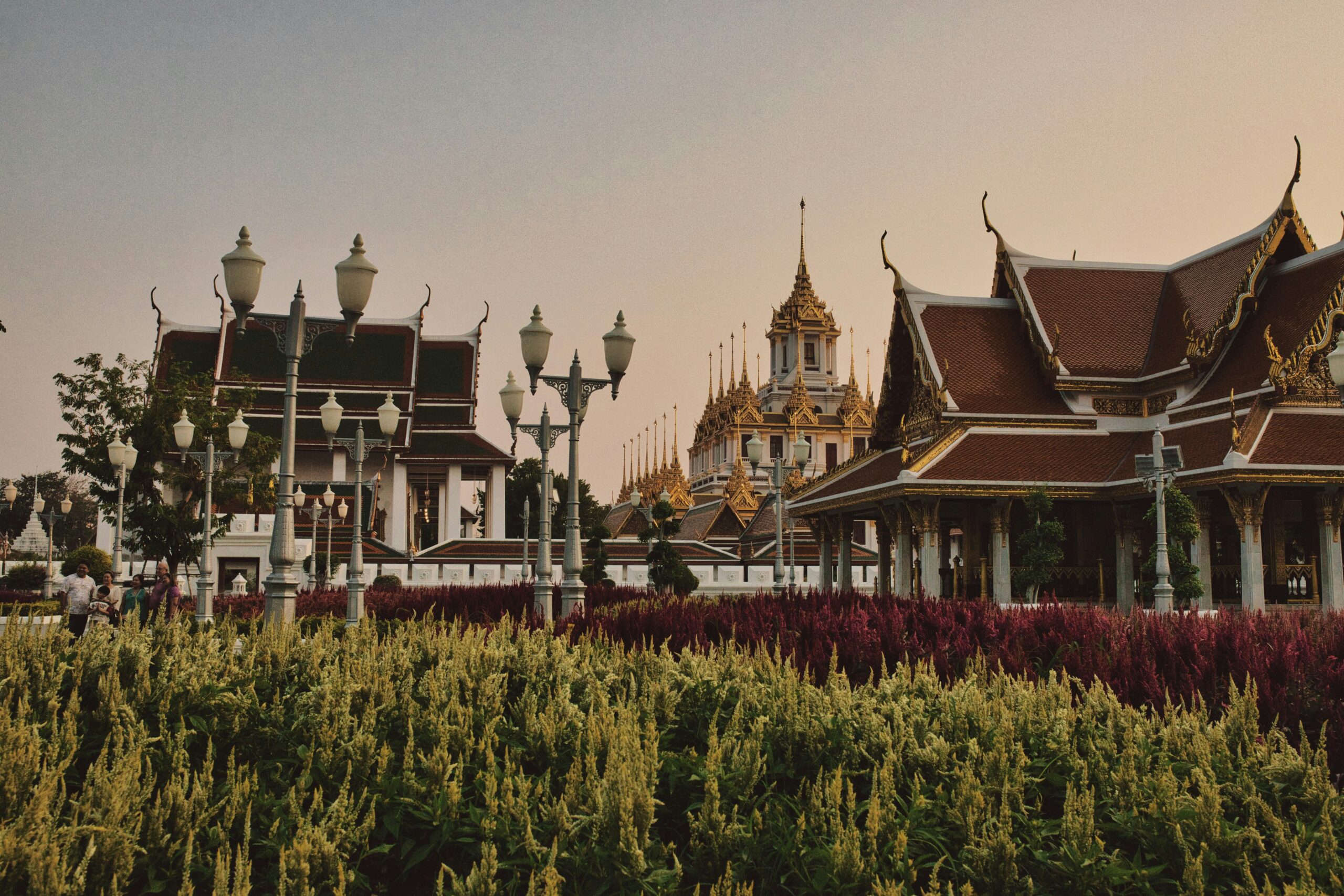 Vietnam Thailand travel comparison
